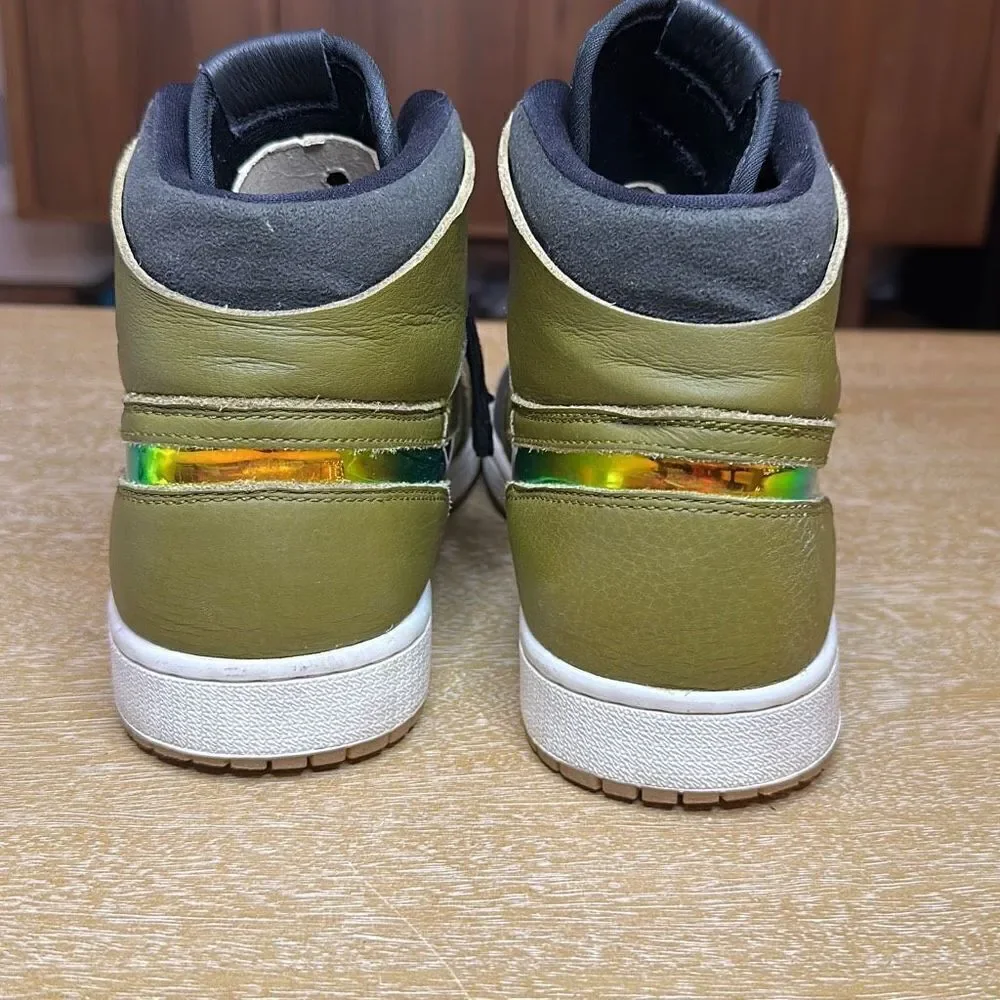 Air Jordan 1 Retro‎ High Nouveau 'Militia Green'